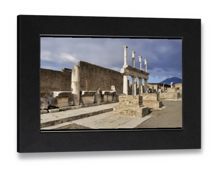 Impresión enmarcada : 'Nápoles Campania Italia. Pompeya fue una ciudad romana antigua cerca de Nápoles moderno en la región de Campania de Italia'.