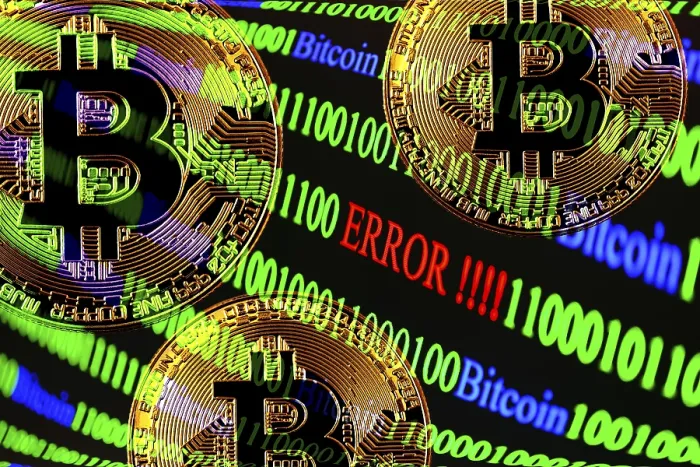 Impresión enmarcada : 'Bitcoin, código binario con letra de error'.