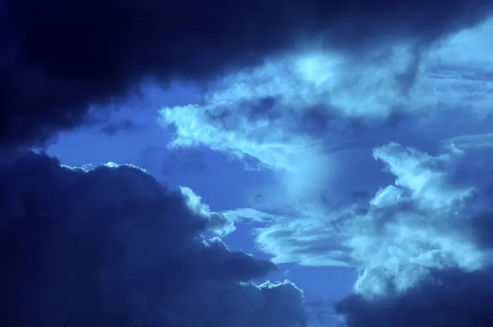 Impresión enmarcada : Clouds