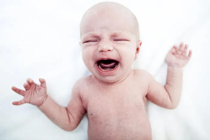 Impresión enmarcada : Bebé llorón.