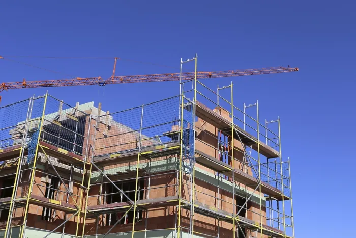 Impresión enmarcada : Casa independiente en construcción.