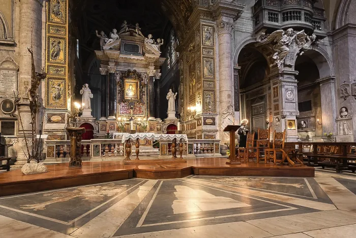 Impresión enmarcada : La Iglesia Impresión enmarcada : La Iglesia