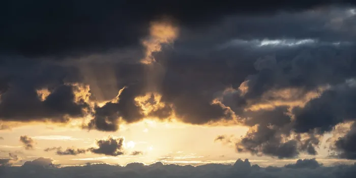 Impresión enmarcada : Nubes dramáticas, atardecer, Cícladas. Impresión enmarcada : Nubes dramáticas, atardecer, Cícladas.