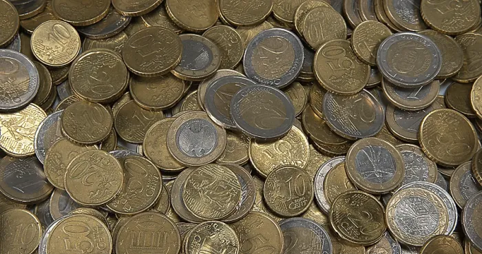 Impresión enmarcada : Monedas de Euro Cayeron. Impresión enmarcada : Monedas de Euro Cayeron.
