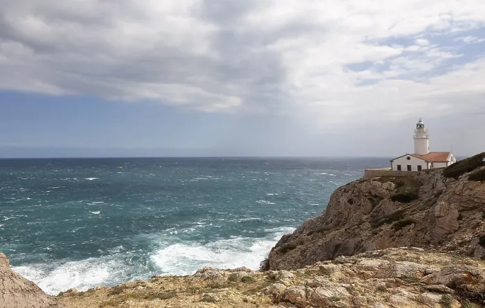 Impresión enmarcada : Faro de Capdepera, acantilados.