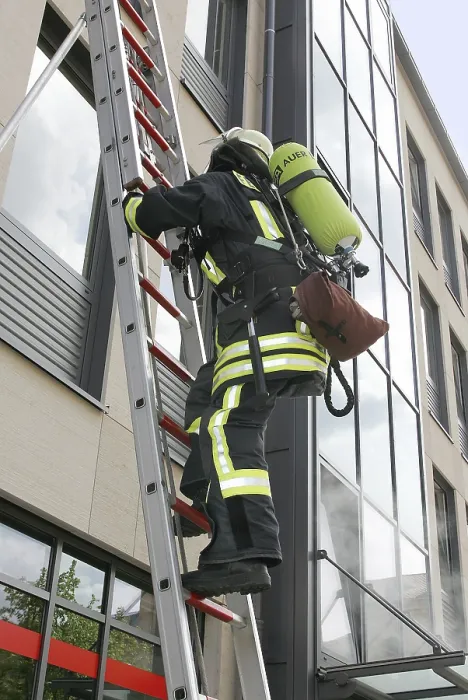 Impresión enmarcada : Drill de incendio. Impresión enmarcada : Drill de incendio.