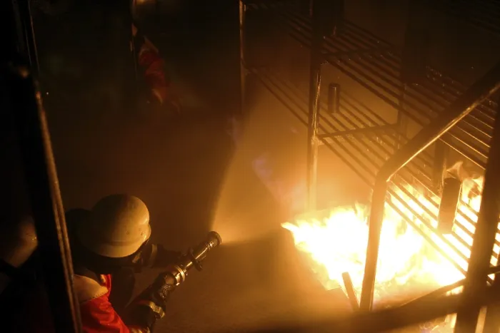 Impresión enmarcada : Bomberos en acción. Impresión enmarcada : Bomberos en acción.