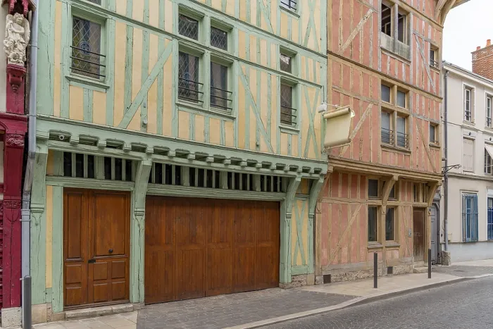 Impresión enmarcada : Impresión de Troyes. Impresión enmarcada : Impresión de Troyes.