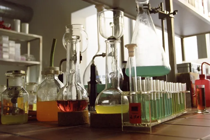 Impresión enmarcada : Laboratory