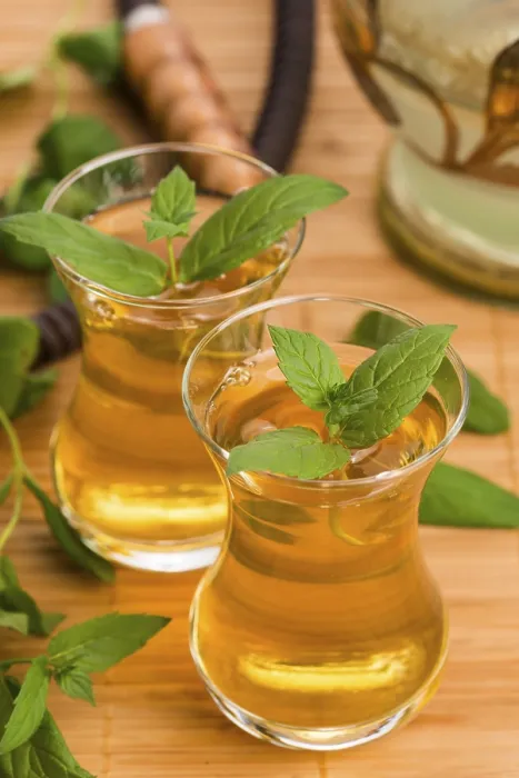 Impresión enmarcada : Té de menta. Impresión enmarcada : Té de menta.