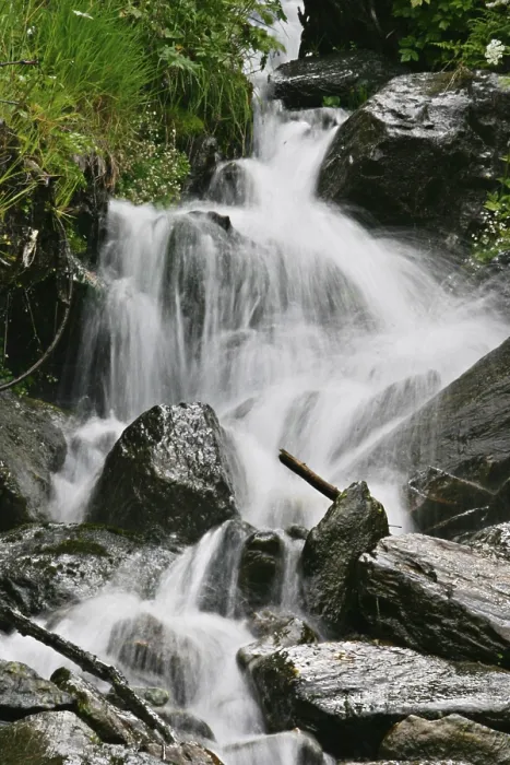 Impresión enmarcada : Arroyo de montaña