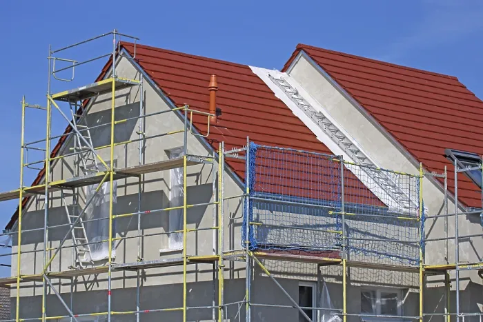 Impresión enmarcada : Edificio nuevo con renderizado básico de la fachada exterior completado Edificio nuevo con renderizado básico de. Impresión enmarcada : Edificio nuevo con renderizado básico de la fachada exterior completado Edificio nuevo con renderizado básico de.