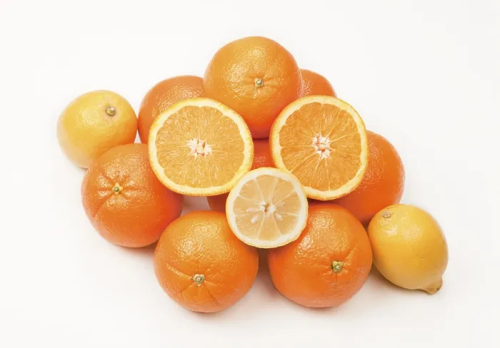 Impresión enmarcada : Naranjas y limones.