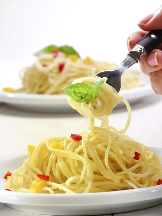 Impresión enmarcada : Espaguetis con tenedor. Impresión enmarcada : Espaguetis con tenedor.