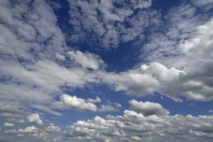Impresión enmarcada : Nubes de estratocumulus. Impresión enmarcada : Nubes de estratocumulus.