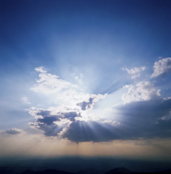 Impresión enmarcada : Sol detrás de las nubes. Impresión enmarcada : Sol detrás de las nubes.