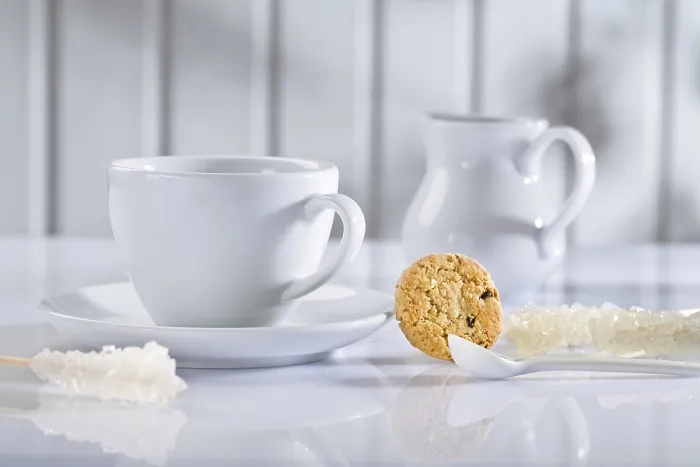 Impresión enmarcada : Composición blanca de elementos del café.