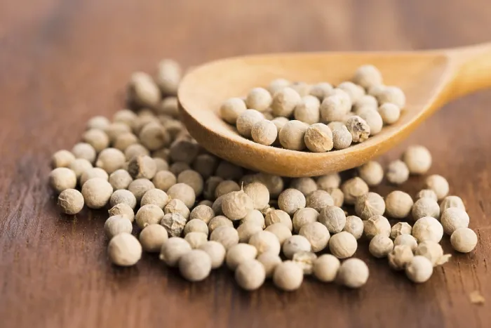 Impresión enmarcada : Pimienta de pimiento blanco Impresión enmarcada : Pimienta de pimiento blanco