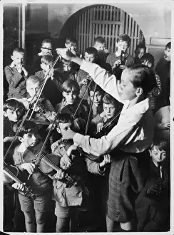 Vintage Music Group Imprime: Boy Conductor