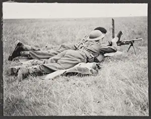 WW2 Soldiers In Action Imprime: Bren practice