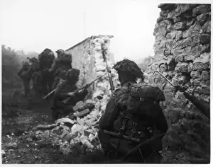 British Troops In France Imprime: British Advancing