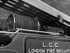 Vintage Fire Engines Imprime: Close-up of LFB fire engine