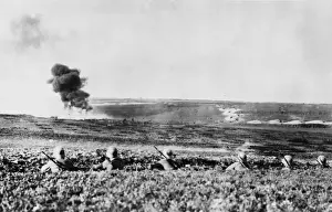 Trench Life During WW1 Imprime: Exploding shell WWI