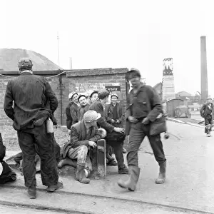 Miners At Work UK Imprime: Glapwell Colliery, Mining