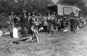 Vintage Holidaymakers Imprime: (insert)