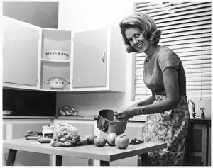 Vintage Cooking Techniques Imprime: In the Kitchen
