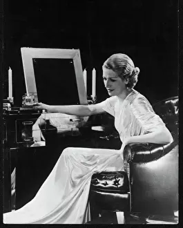 Luxury Home Decor Ideas Imprime: Mirrored Dressing Table