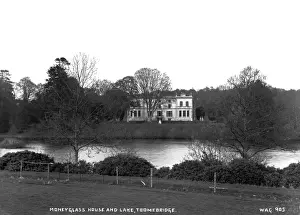 Derry Imprime: Casa de Moneyglass y lago, Toomebridge.