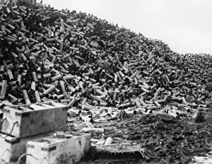WW 1 Historical Images Imprime: Shell cases 1916