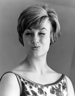 Vintage Model Photos Imprime: Winking Model