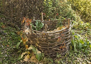 Eco Friendly Composting Imprime: Compost container