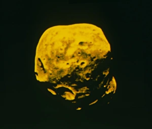 Imágenes fechadas en 1993: Imagen de color falso de Fobo