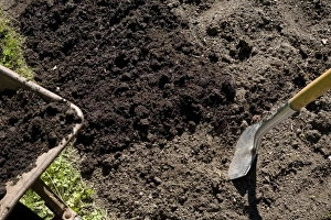 Organic Gardening Tips Imprime: Improving soil structure