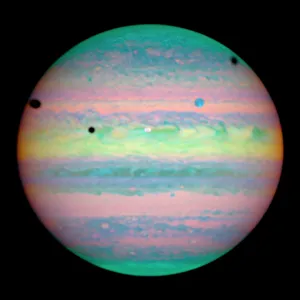 Telescopio Hubble Imprime: Júpiter con lunas y sus sombras