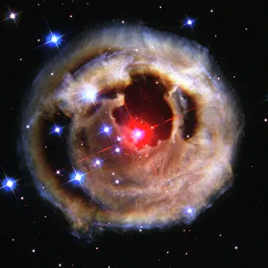 Telescopio Hubble Imprime: Ecos de luz desde una estrella explotada