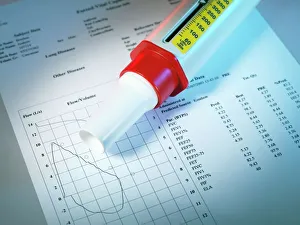 Impresiones de Prueba de función pulmonar; Espirómetro con resultados de la prueba de función pulmonar sentado Imágenes de agosto de 2010: Prueba de función pulmonar