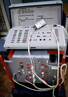 Soviet Space Technology Imprime: Russian spacecraft computer