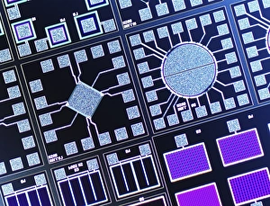 Light Micrograph Images Imprime: Surface of microchip, light micrograph C018 / 6381