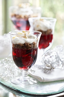 Impresiones de Tostadas de fresa y arándano negro Imágenes fechadas en marzo de 2010: Trifles