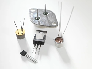Electronic Components Imprime: Various transistors