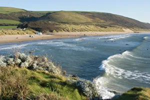 Imágenes Relacionadas Imprime: La playa con surferos en Woolacombe, Devon, Inglaterra Reino Unido Europa