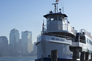New York City Ferry Imprime: Circle Line Ferry