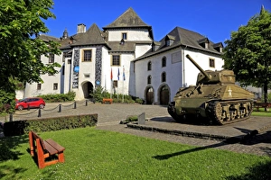 Medieval Castle Architecture Europe Imprime: Clervaux Castle, Canton of Clervaux, Grand Duchy of Luxembourg, Europe