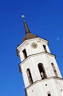 Historic Clock Towers In Europe Imprime: Clock tower by the cathedral