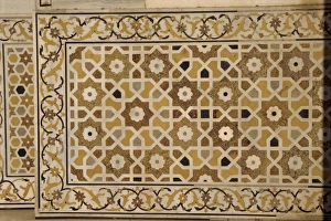 Uttar Pradesh Landmarks Imprime: Close-up of tilework