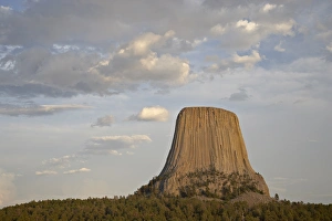 Devils Tower National Monument Imprime: Devils Tower, Devils Tower National Monument, Wyoming, United States of America